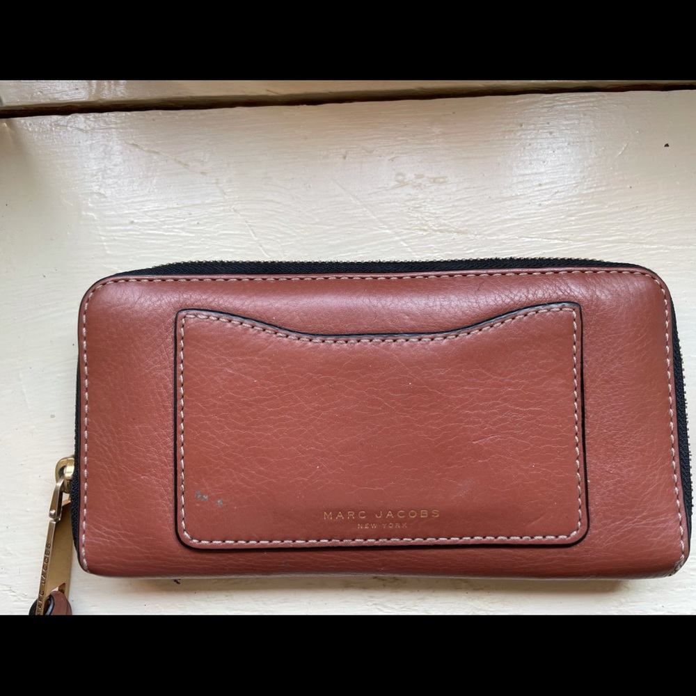 Marc Jacobs Brown leather wallet